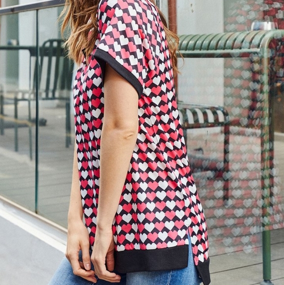 Womans Tunic - Picture 2 of 5